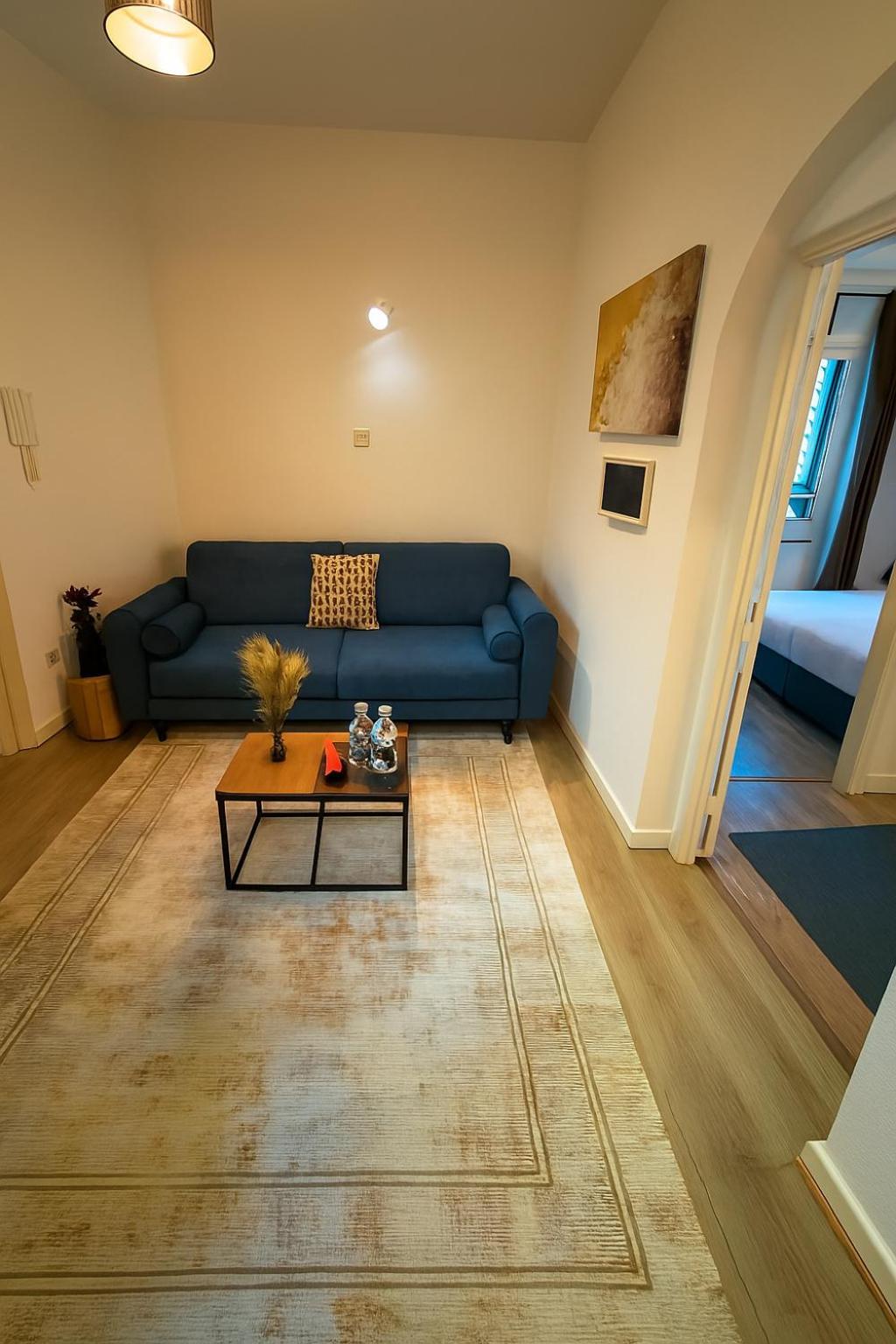 Căn hộ Center Oasis Brussels